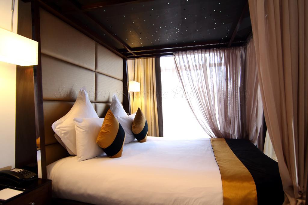 Four-Poster Suite,893316883:JPEG